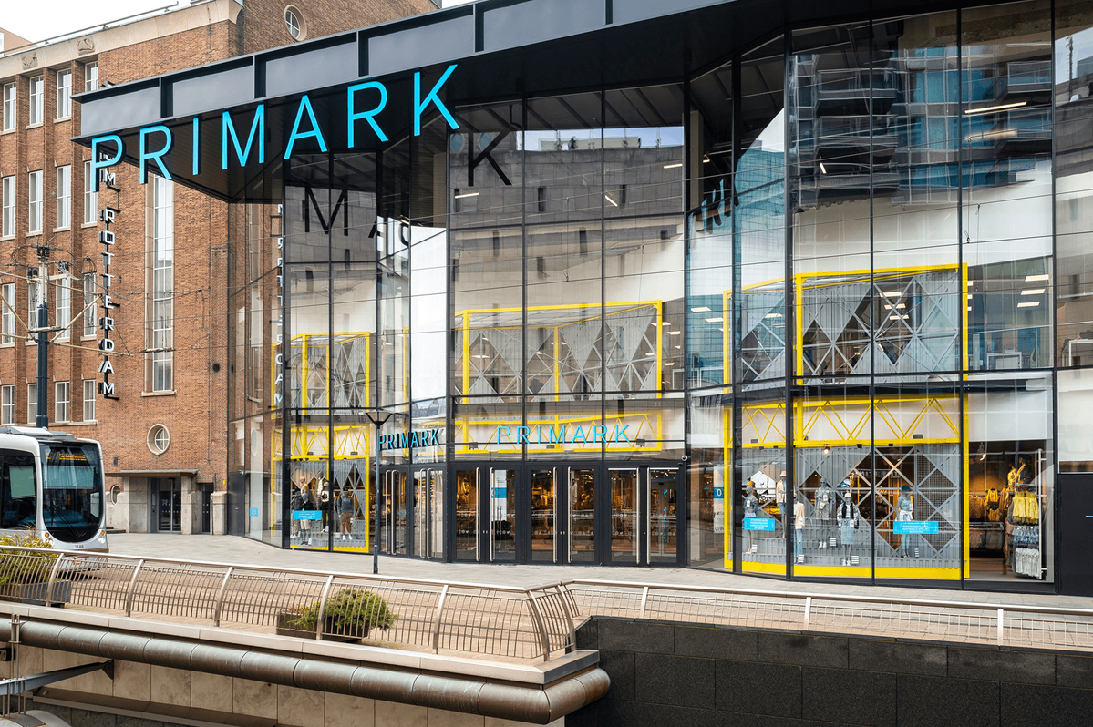Primark boekt groei in Europa en VS, verkoop in thuismarkt blijft achter