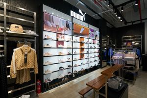 Asics ontkent interesse in overname Puma