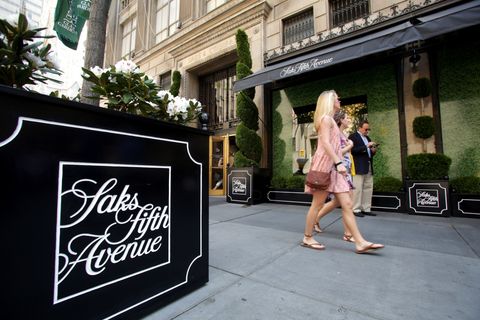 RetailTech: Bellen en scrollen tegelijk met Saks Fifth Avenue