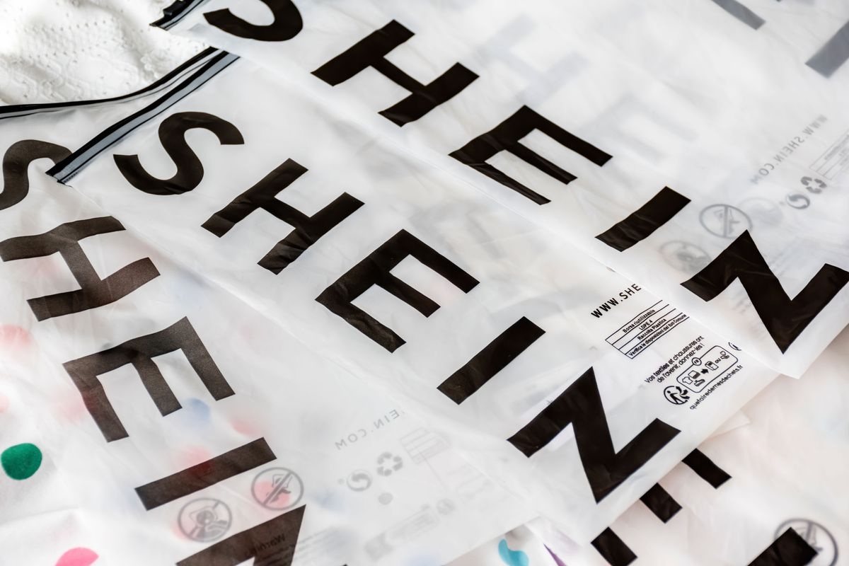 Shein gaat kosten rekenen voor klanten die veel retourneren