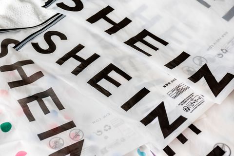 Shein gaat kosten rekenen voor klanten die veel retourneren