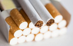 Avondwinkels en kleine supers negeren tabaksverbod