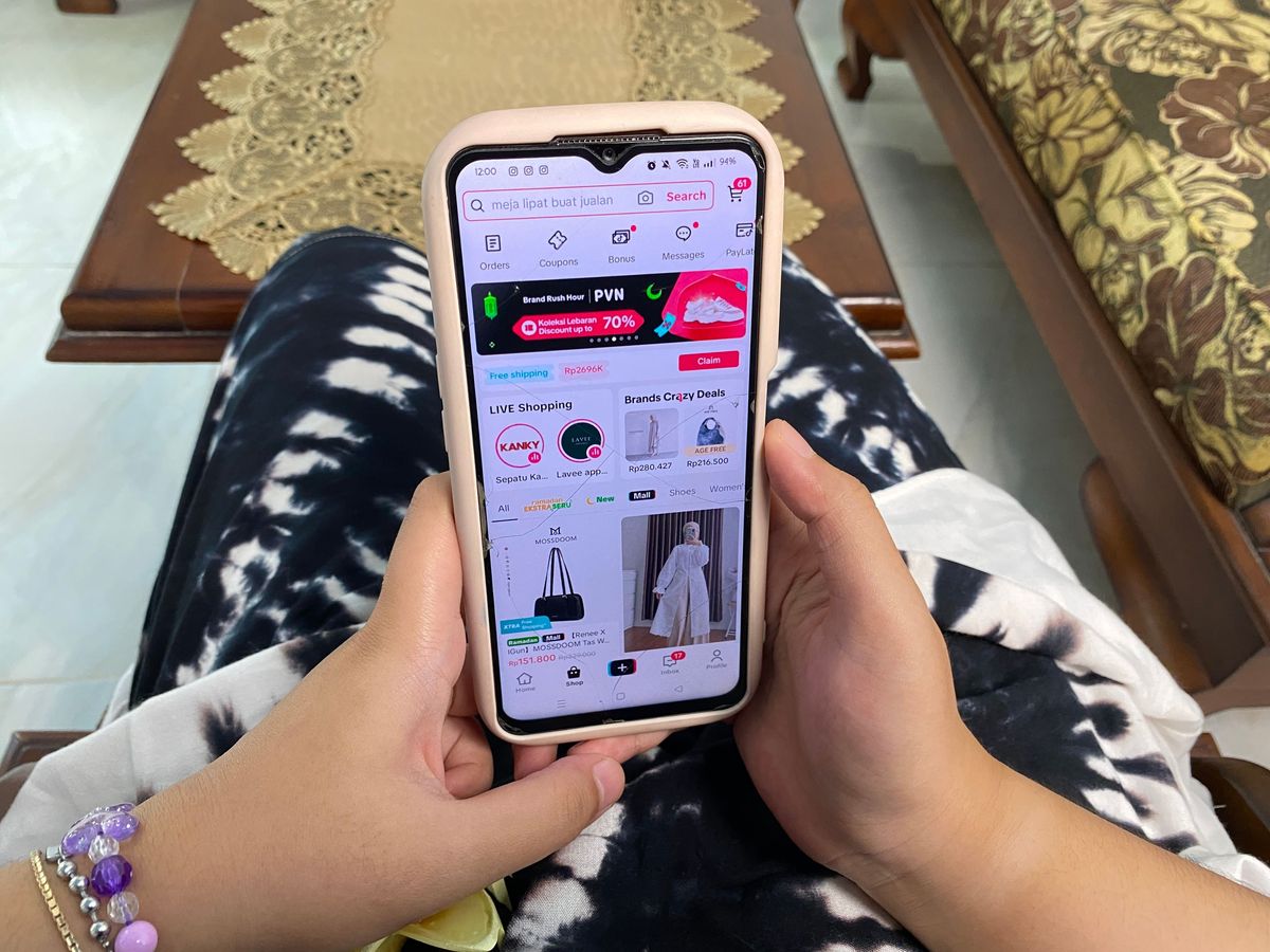 Van scrollen naar shoppen: hoe TikTok Shop e-commerce op z'n kop zet