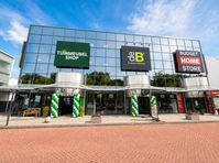 Tuinmeubelshop strijkt met 18e winkel neer in Zoeterwoude
