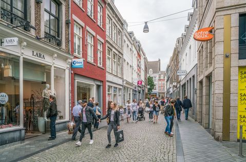 Retailjaar 2024: Deze 10 retailers hebben stee(n)vast vertrouwen in de winkelstraat