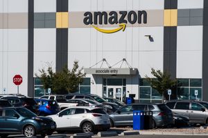 Amazon onderschept 15 miljoen namaakproducten