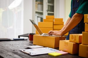 Hoe kan arbeid in de retail slimmer en productiever worden georganiseerd?