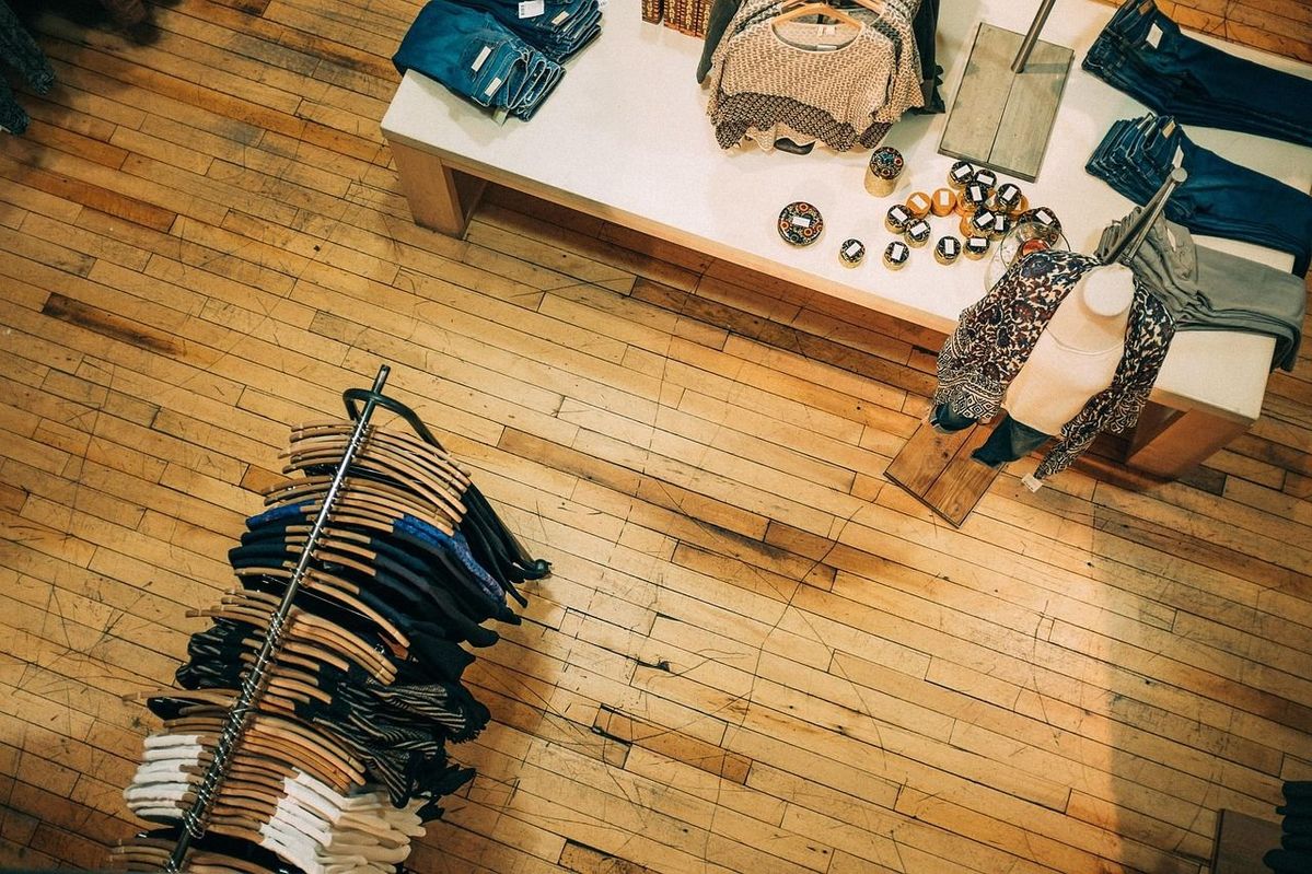 Zo kies je de juiste vloer voor jouw winkel