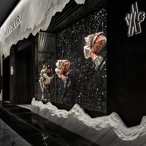 Moncler volgt trend luxemarkt met moeilijk kwartaal