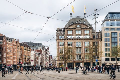 Klanten van de Bijenkorf moeten weken wachten op bestelling na cyberaanval