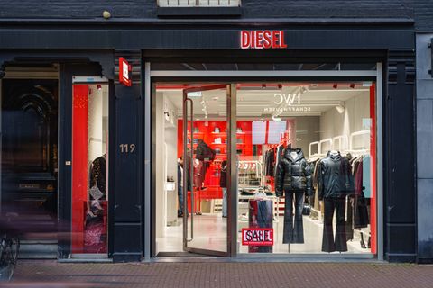 Moederbedrijf Diesel ziet omzet dalen