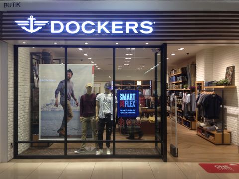 Levi Strauss overweegt merk Dockers te verkopen