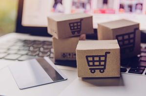 Consumentenbond dreigt met stappen tegen Amazon en Bol om 'nepaanbiedingen'