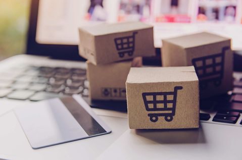 Consumentenbond dreigt met stappen tegen Amazon en Bol om 'nepaanbiedingen'