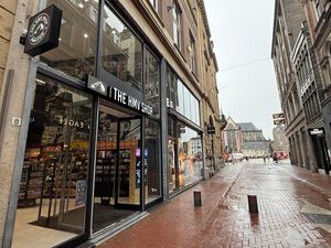 Muziekketen HMV opent winkel naast oude Fame Music in Amsterdam