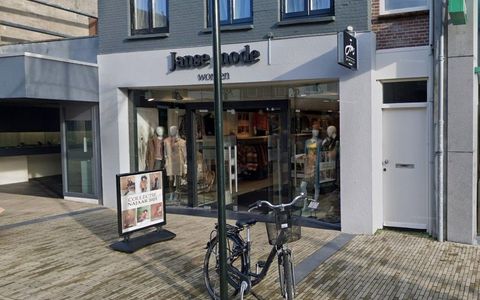 Moederbedrijf Van Uffelen neemt damesmodeketen Janse Mode over