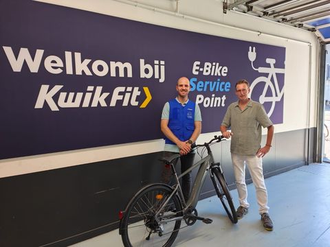 Decathlon en KwikFit starten samenwerking voor e-bikereparaties