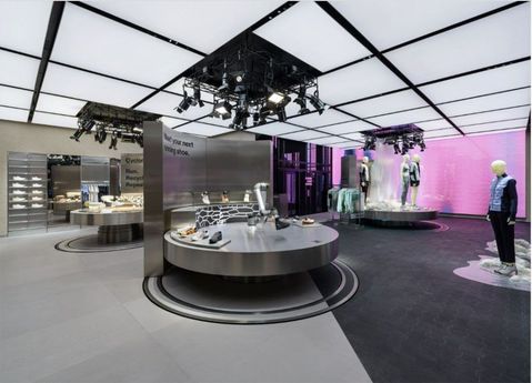 On: dubbel zoveel winst, omzetgrens 1 miljard behaald