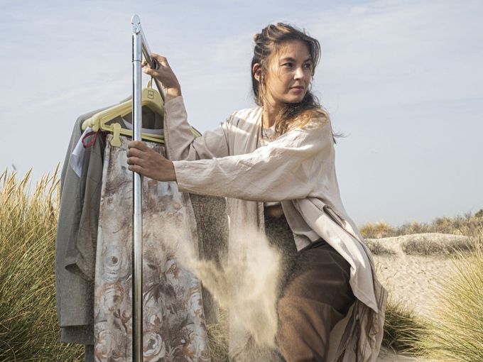 Lena bereidt opening nieuwe locatie voor