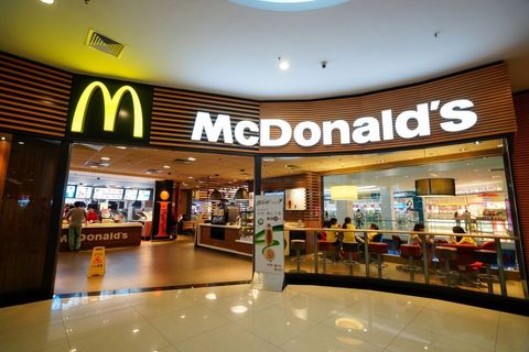 McDonald's Nederland haalt AI-kerstreclame offline na golf van kritiek