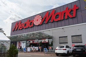 'Brussel moet overname moederbedrijf MediaMarkt onderzoeken'