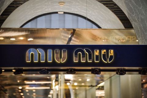 'Miu Miu herovert titel populairste modemerk'