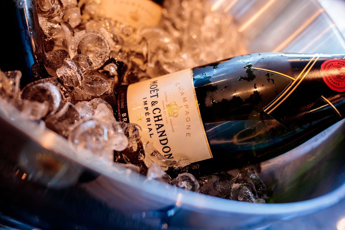 Mogelijk stakingen bij LVMH-champagnedivisie