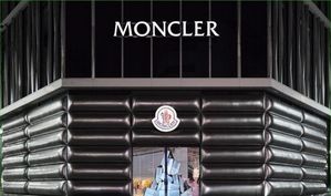 Moncler-ceo treedt af, topman Bottega Veneta volgt hem op