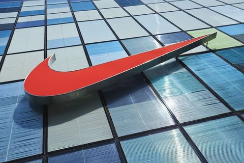 'Positie ceo Nike steeds meer onder druk'