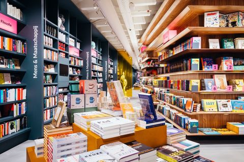 Boekenverkoop daalt, omzet blijft stabiel