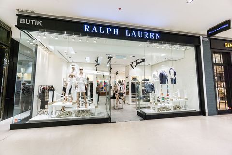 Ralph Lauren strikt voormalig Apple-topvrouw