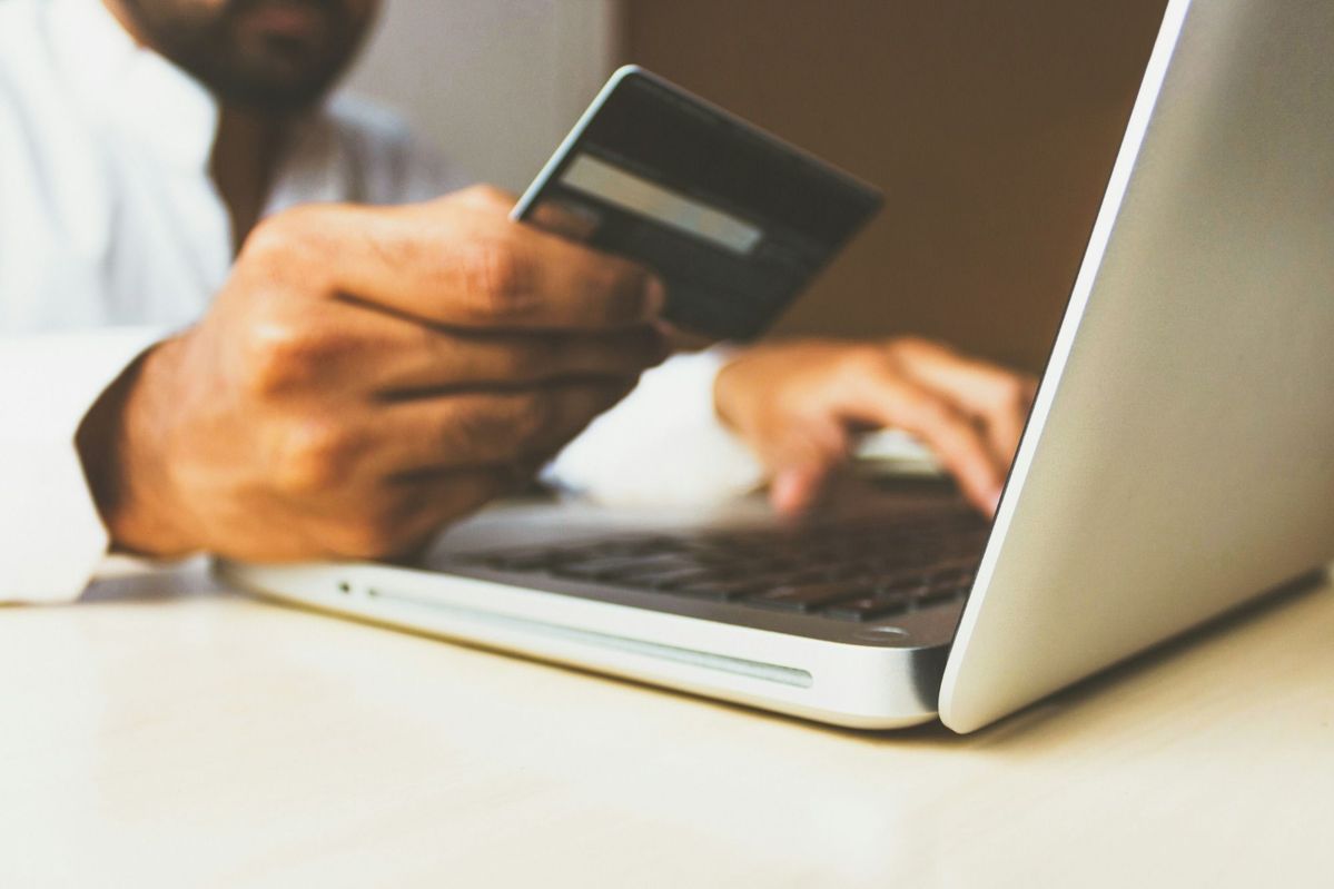 Waarom Nederlandse webshops in 2026 inzetten op productbundels om de gemiddelde orderwaarde te verhogen