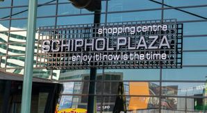 Consumentenbond: Reizigers op Schiphol misleid met nepkortingen