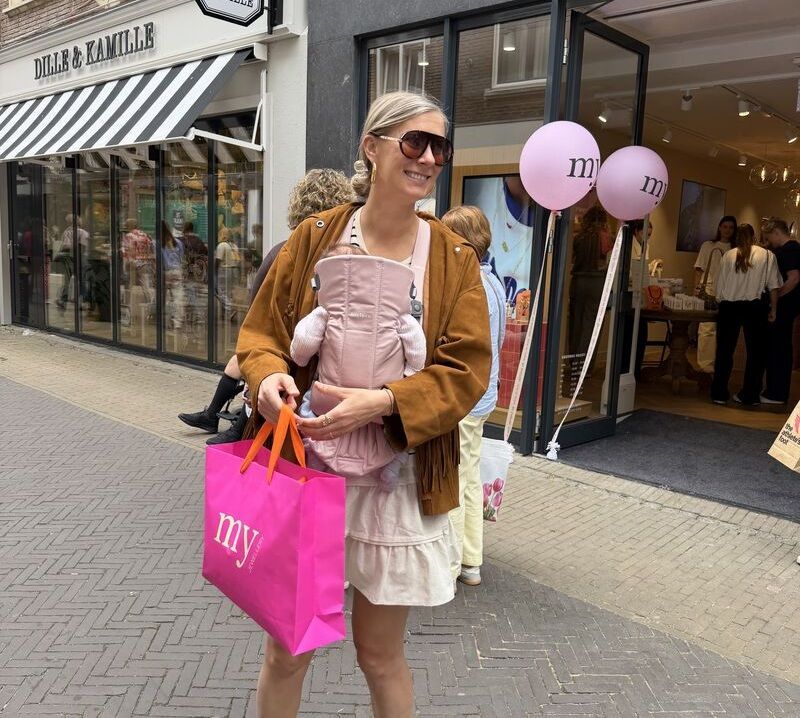RetailSnippets: Jumbo's wijnvoorraad stort in en Sharon Hilgers runt een winkeltje