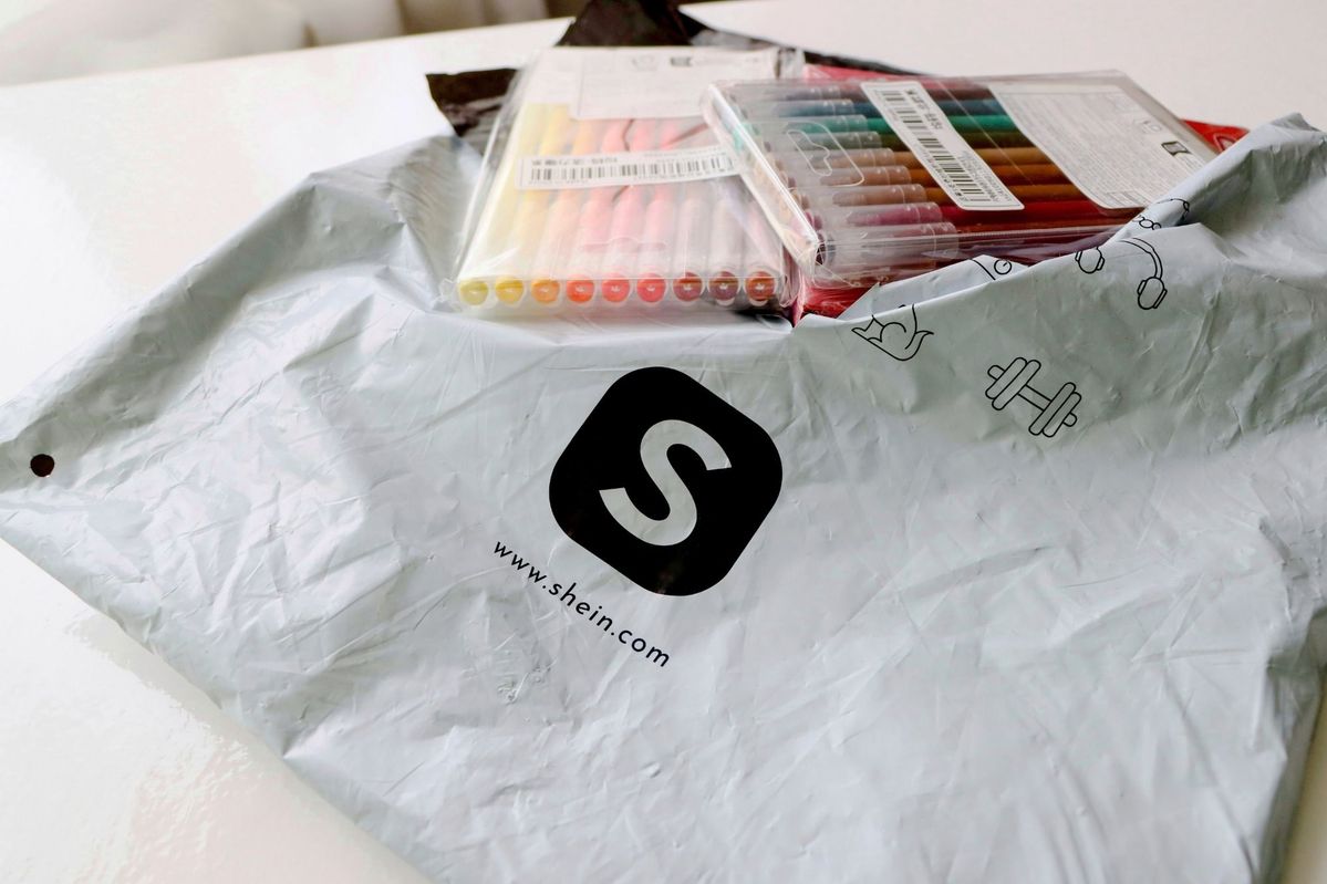 Frankrijk verbiedt reclame voor ultra-fastfashion zoals Shein en Temu
