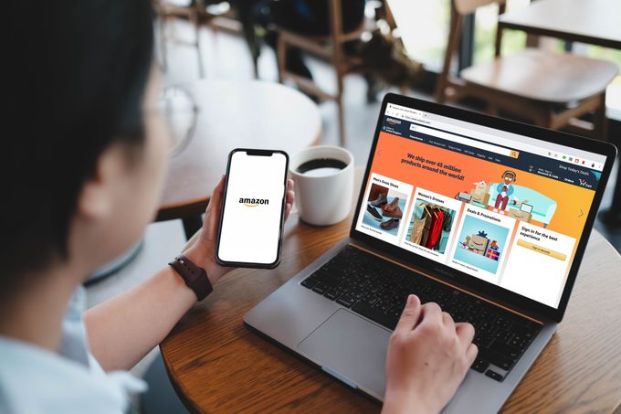 Video: Zo bouwde Amazon een kledingbusiness van 70 miljard dollar op