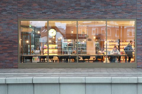StationsHuiskamers sluiten op grotere stations
