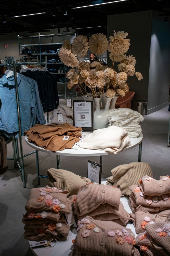 Shein Parijs6