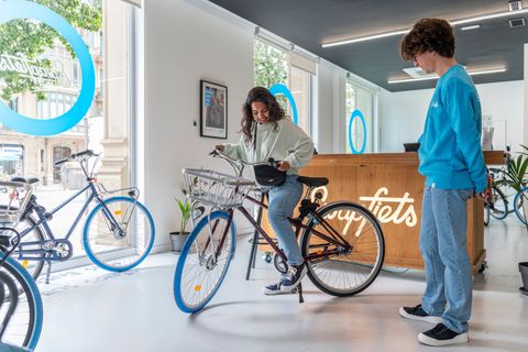 Swapfiets dringt verlies iets terug, omzet stijgt