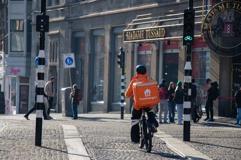 Moederbedrijf Thuisbezorgd.nl voor 4,1 miljard euro verkocht aan techinvesteerder Prosus