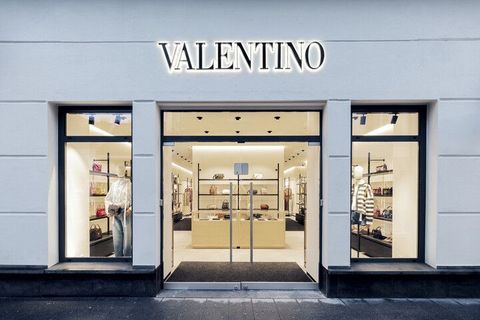 'Valentino-ceo stapt op'