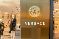 Video: Hoe Versace zijn glans verloor
