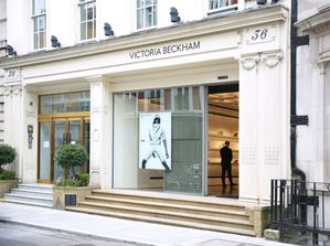 Victoria Beckham boekt voor het eerst winst