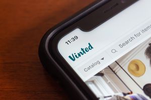 Vinted schroeft winst en omzet flink op
