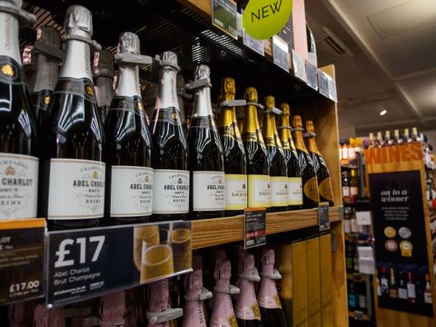 RetailTech: Marks & Spencer laat AI de ideale wijn vinden