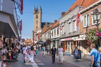 Consumentenvertrouwen verbetert opnieuw, maar blijft laag